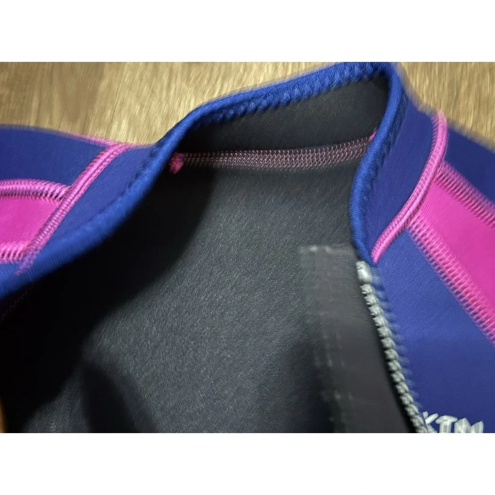 Seaskin 2mm Kids Front Zipper‎ Shorty Diving Suit Navy/Pink Wetsuit Size 2